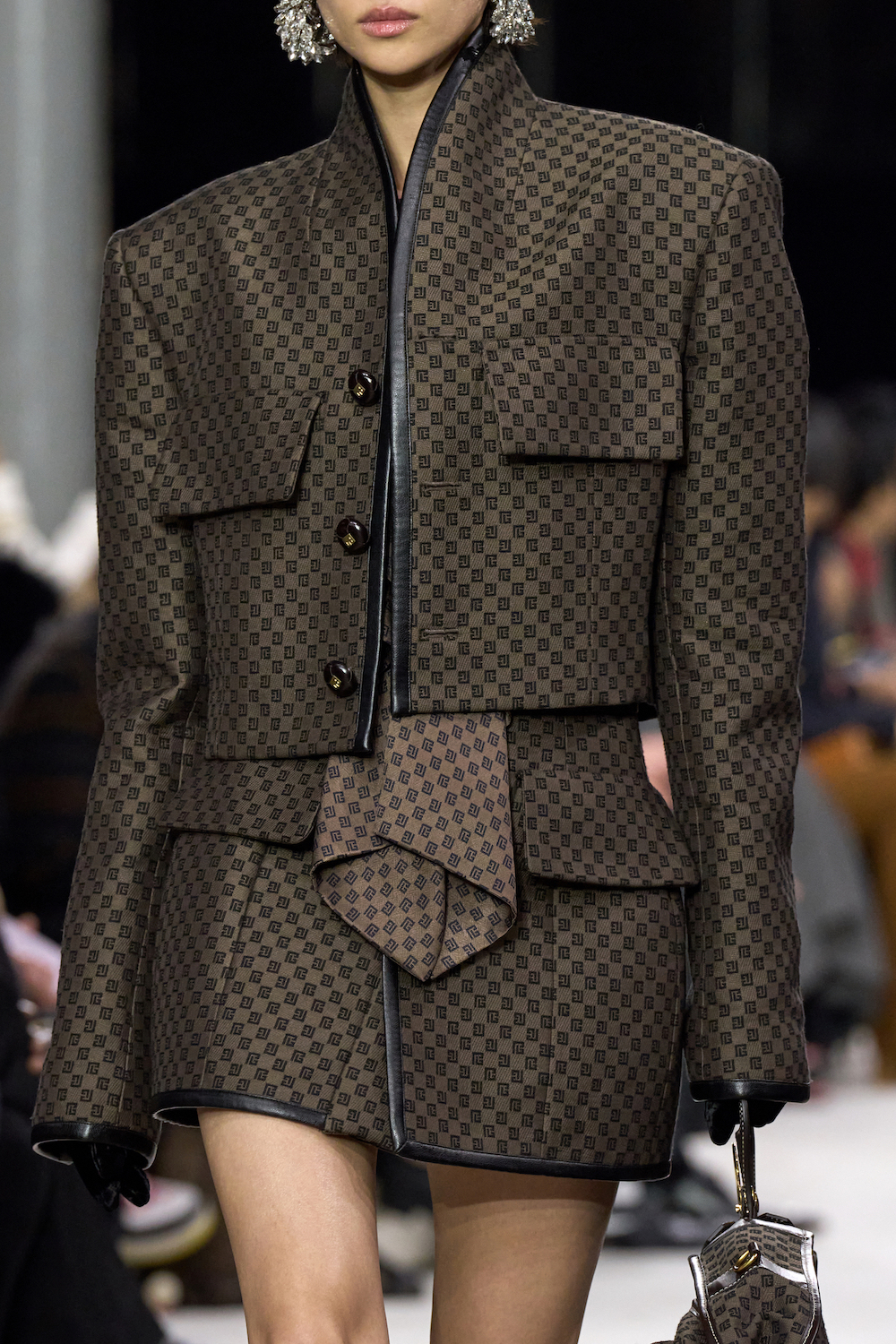 Дружба с Бейонсе, высокие технологии и не только: 7 причин успеха Оливье Рустена в Balmain (фото 14)