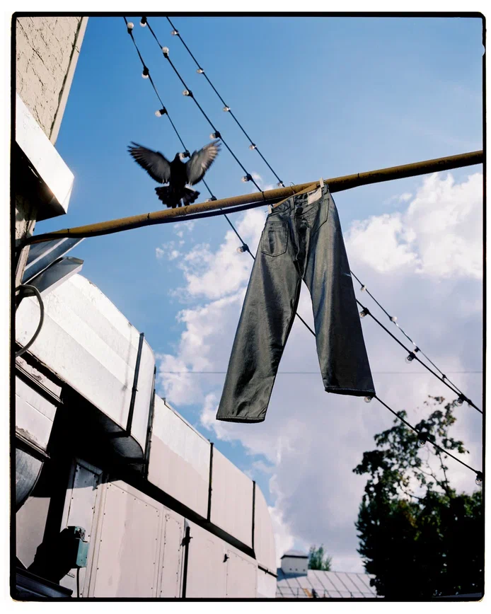 Бренды Razumno и Hug's выпустили коллекцию джинсов (фото 8)