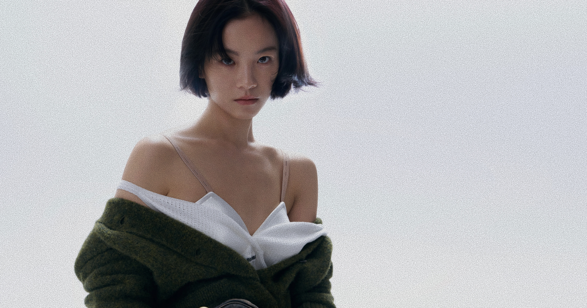 Актриса Ли Гэнси стала новым амбассадором Miu Miu (фото 1)