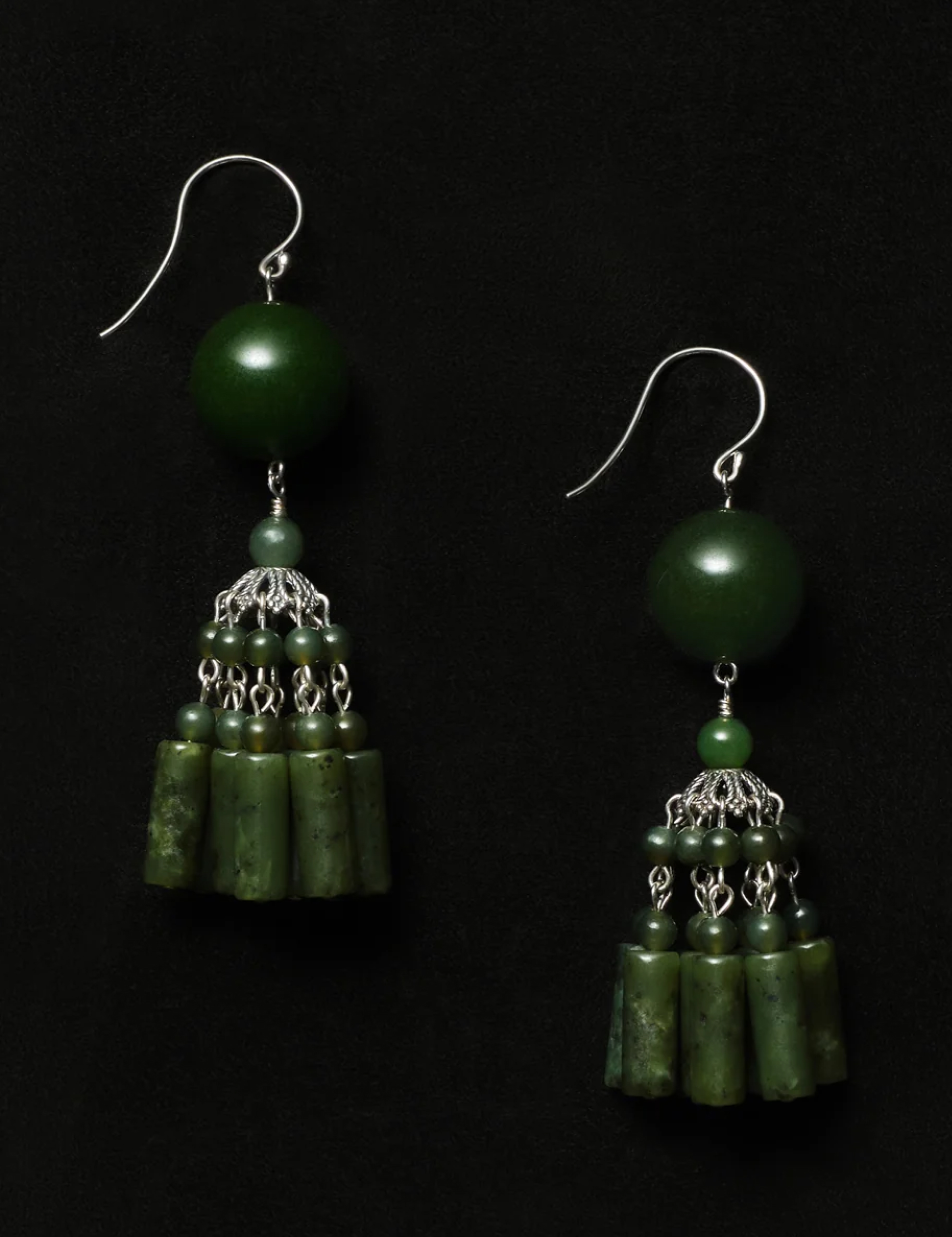 Крупный жемчуг, подвески-объекты и другие бижу-тренды осеннего сезона, которые нельзя пропустить (фото 48)