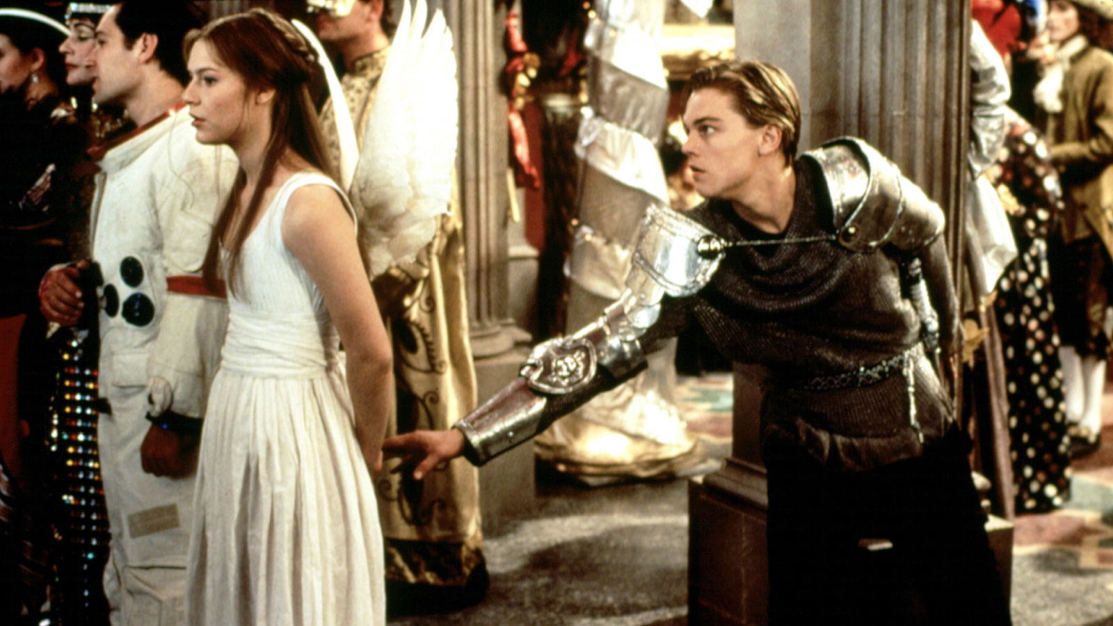 От «Великого Гэтсби» до «Мулен Руж»: шесть фильмов База Лурмана (фото 4)