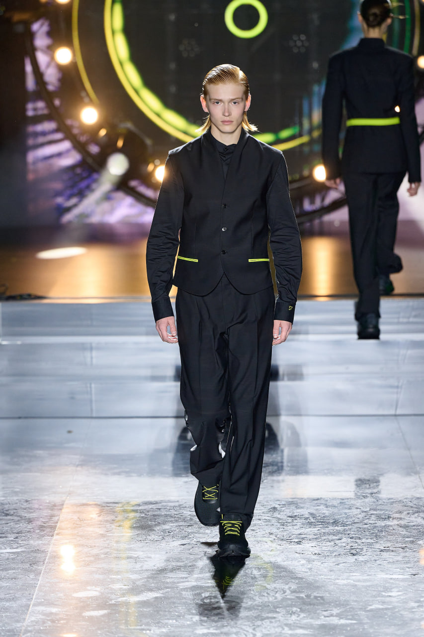 S7 Airlines представила новую форму для бортпроводников (фото 6)