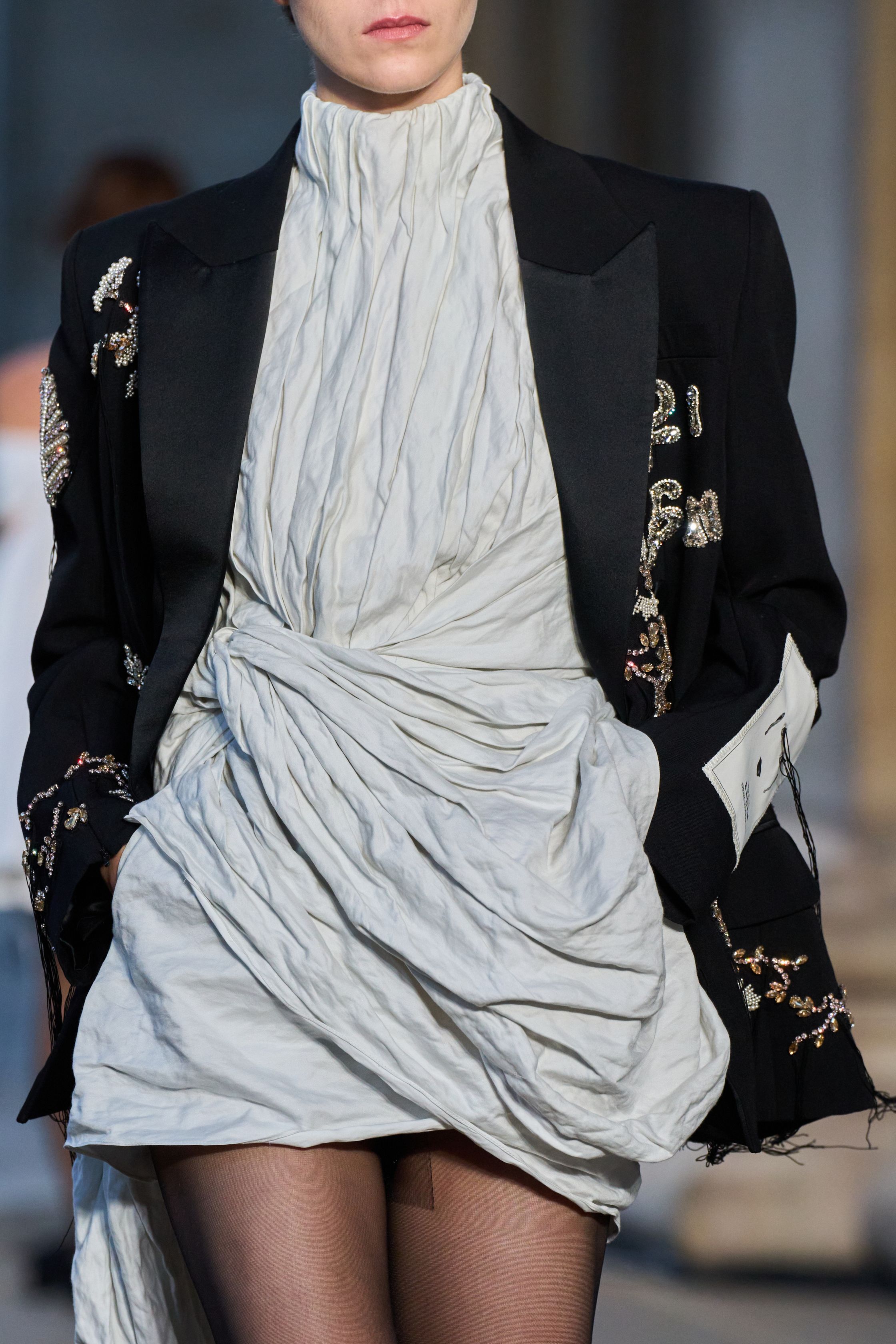 Чем запомнились Недели моды весна-лето 2026 в Нью-Йорке и Лондоне. Хайлайты будущего сезона (фото 59)