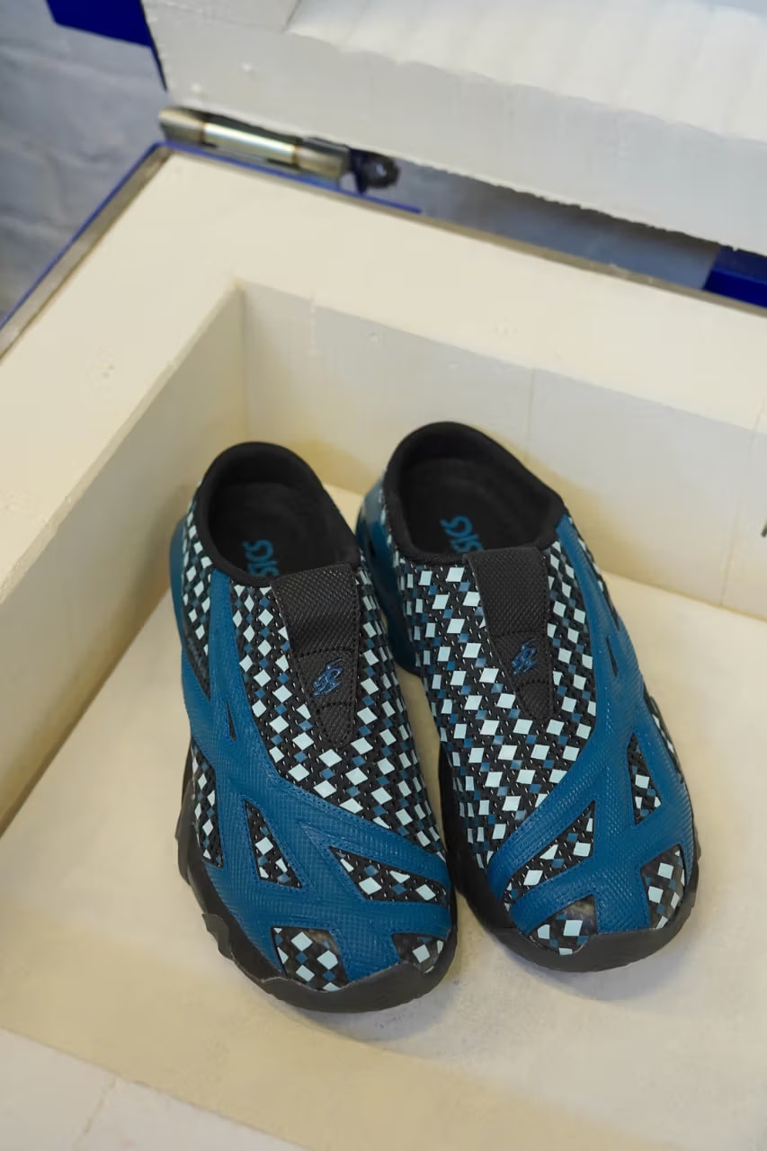 Asics и дизайнер Кико Костадинов выпустили коллаборацию (фото 2)