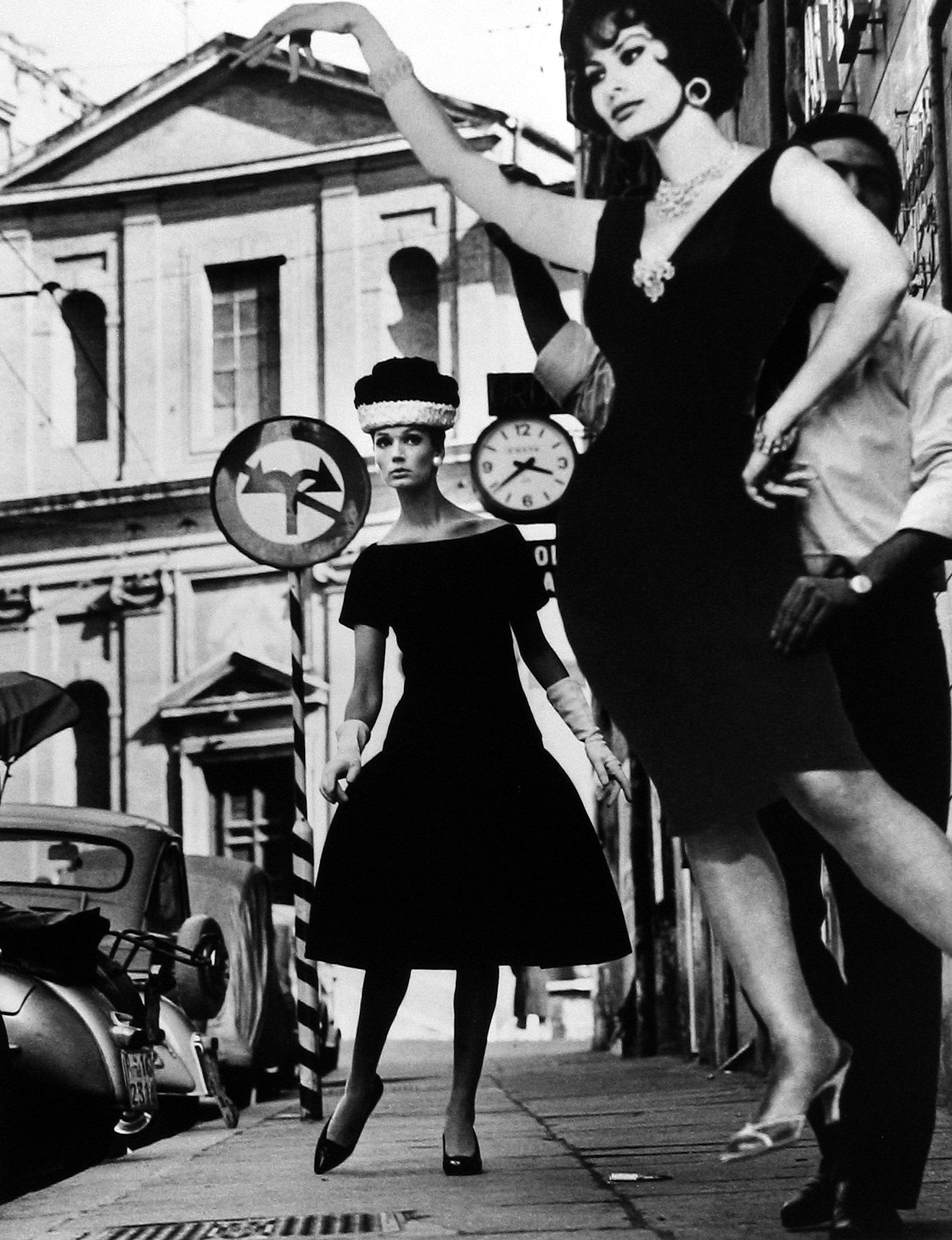 Модная действительность: что смотреть на выставке «Все на улицу!» в Галерее Люмьер — выбор BURO. (фото 1)