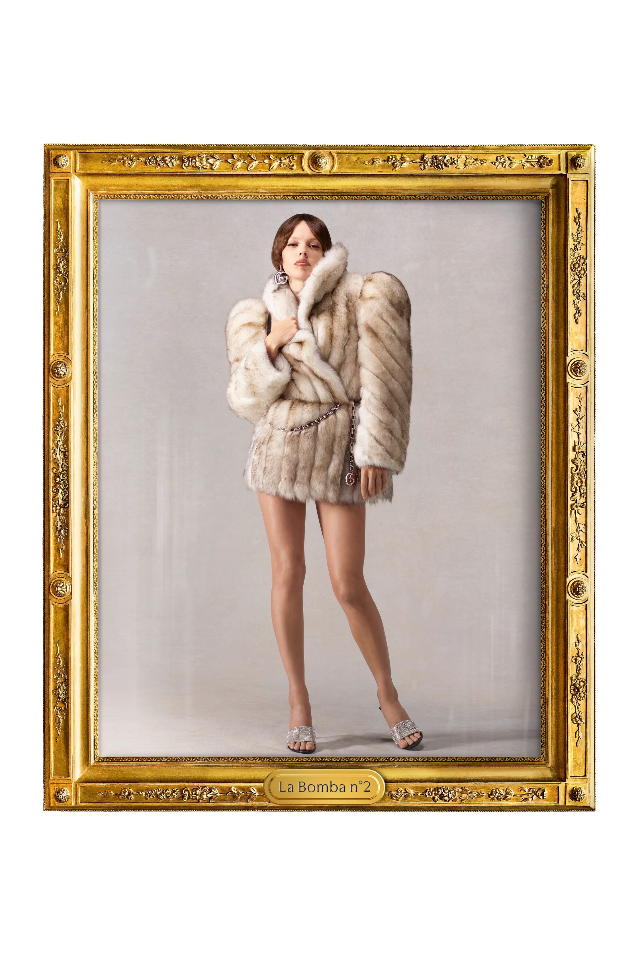 Оранжевый, бельевая эстетика и колорблокинг: Неделя моды в Милане весна-лето 2026 в макро- и микротрендах (фото 81)