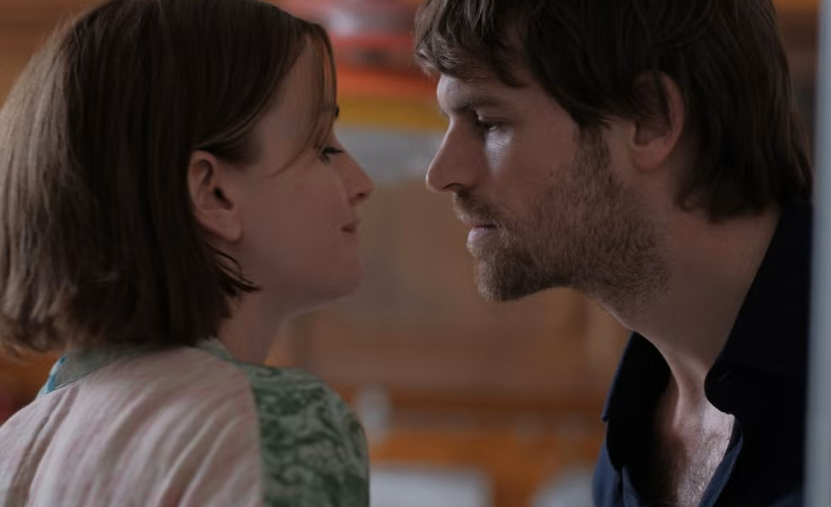 «Никто этого не хочет», «Мэгре» и «Ведьмак»: какие сериалы смотреть в октябре (фото 5)