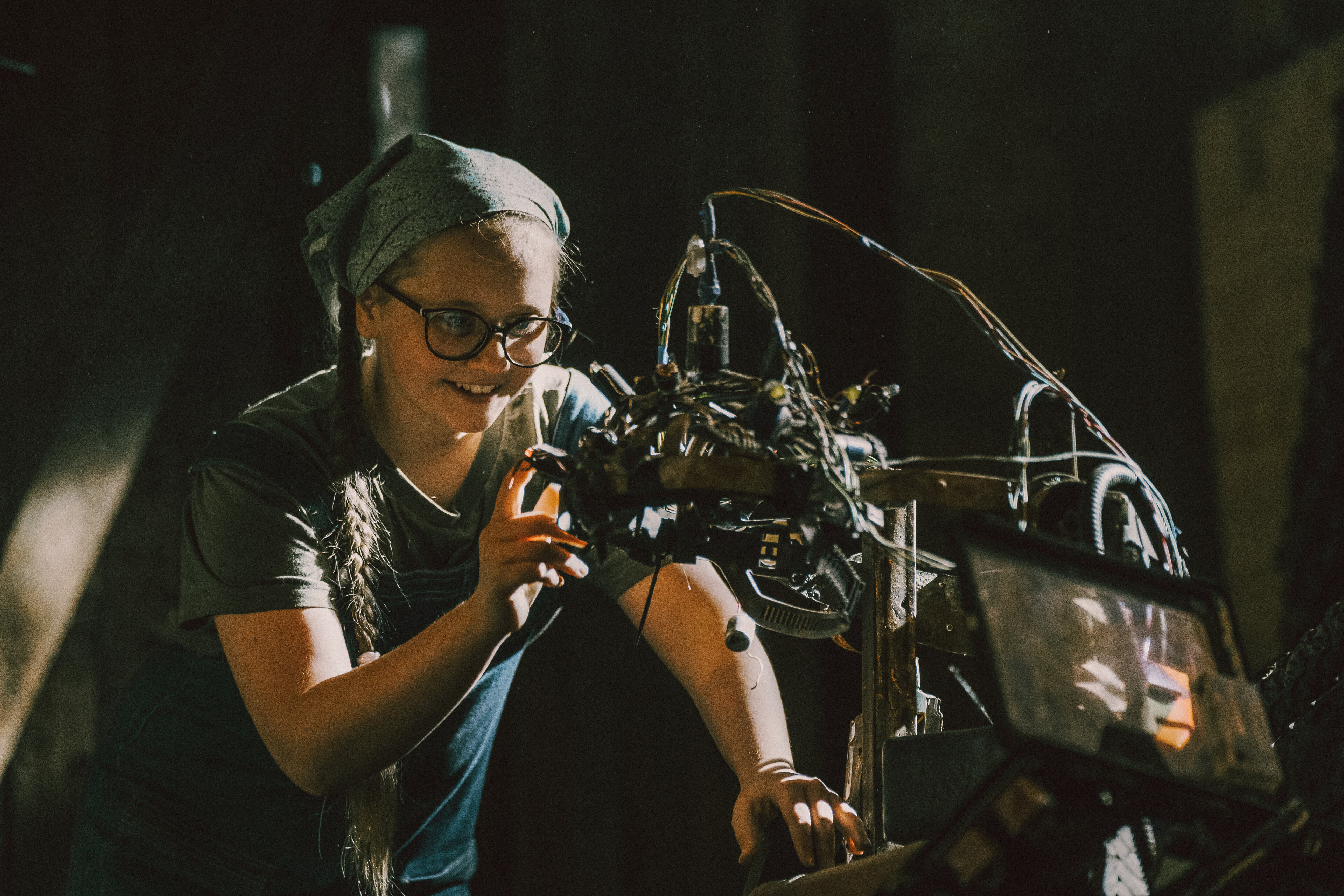 «Никто этого не хочет», «Мэгре» и «Ведьмак»: какие сериалы смотреть в октябре (фото 17)