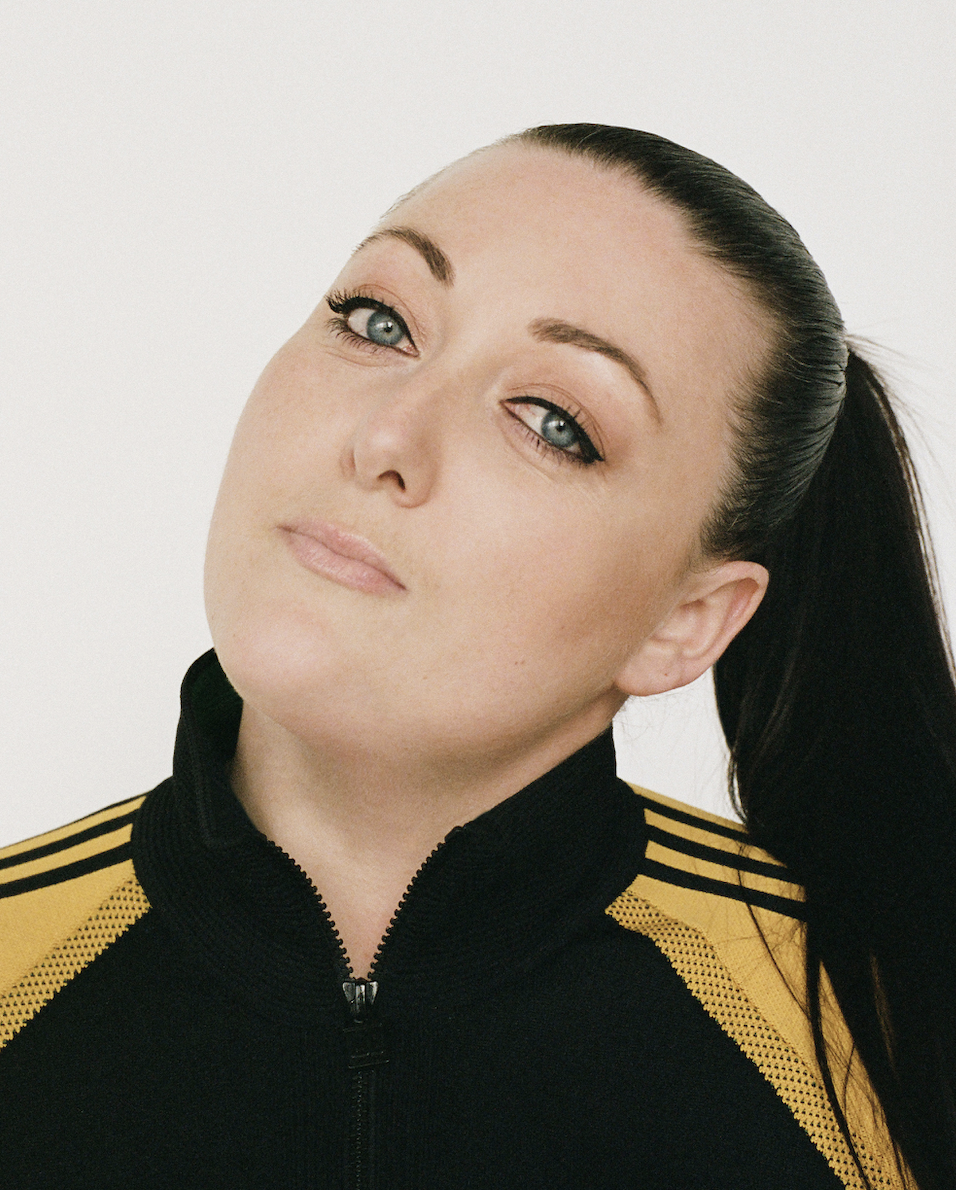 Люси Бридж назначена международным визажистом Tom Ford (фото 1)