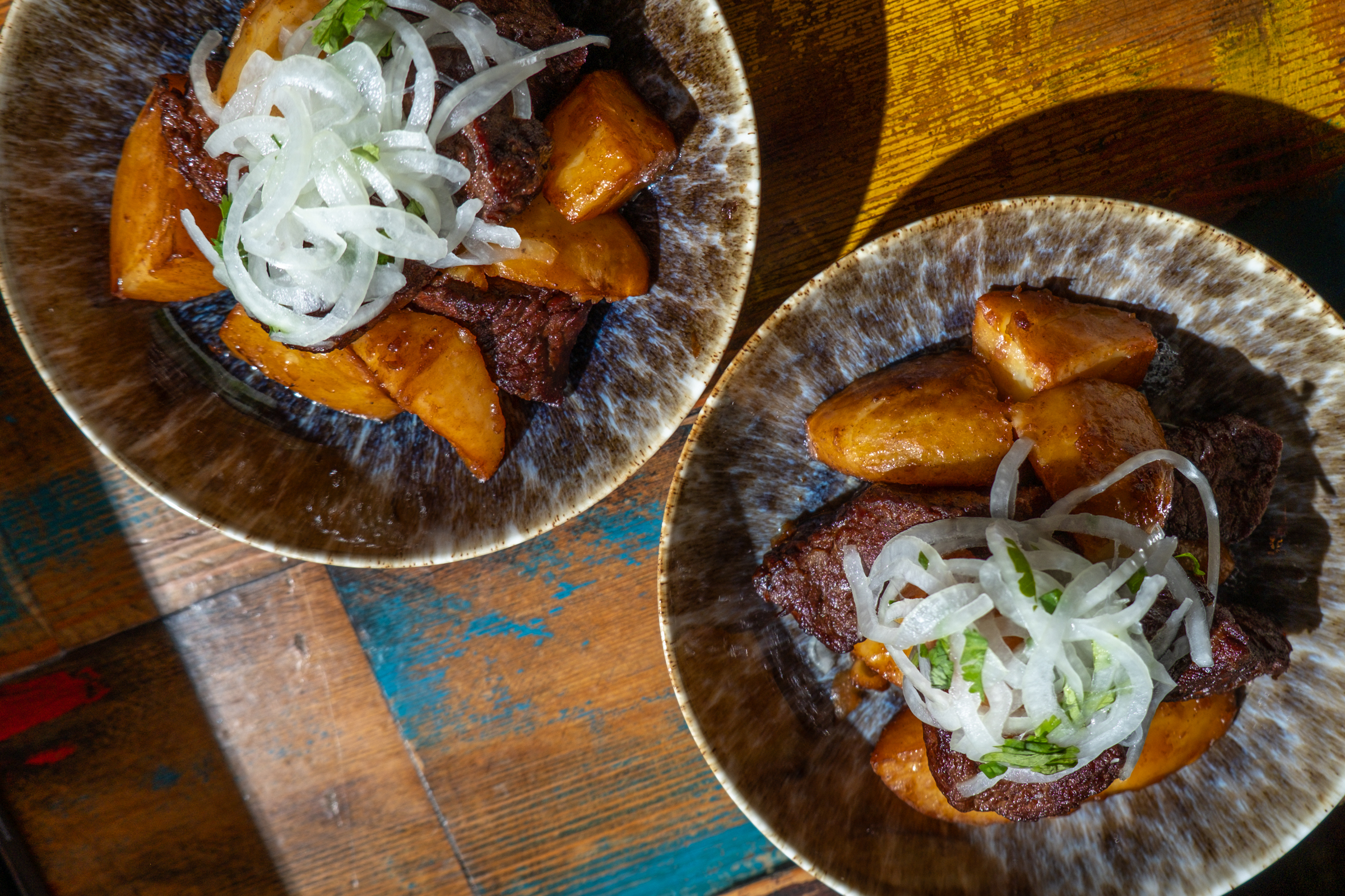 Новости ресторанов: картофельные пончики, ромовые мини-бабы и суп из перцев поблано (фото 9)