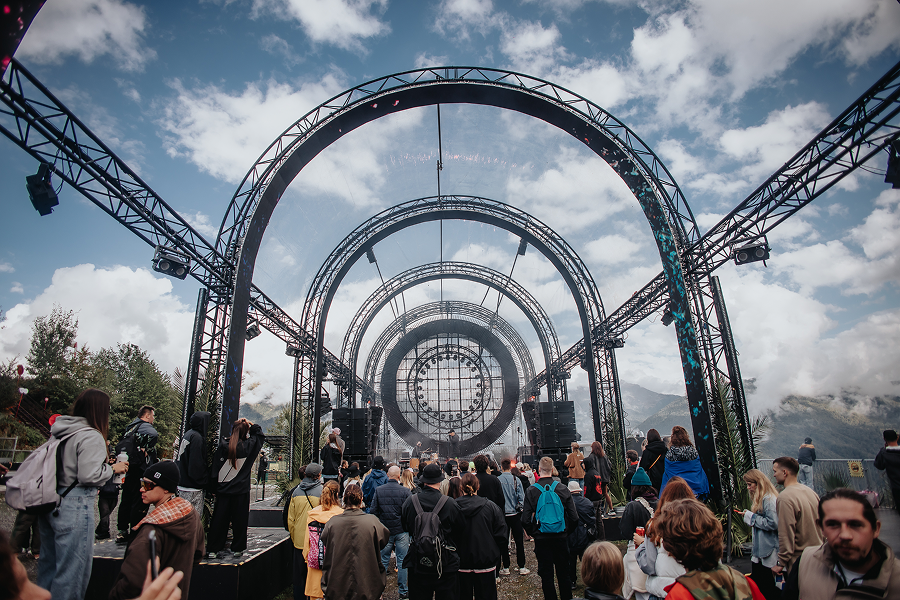 На Роза Хутор прошел аутдор-фестиваль New Star Weekend 2025 (фото 17)