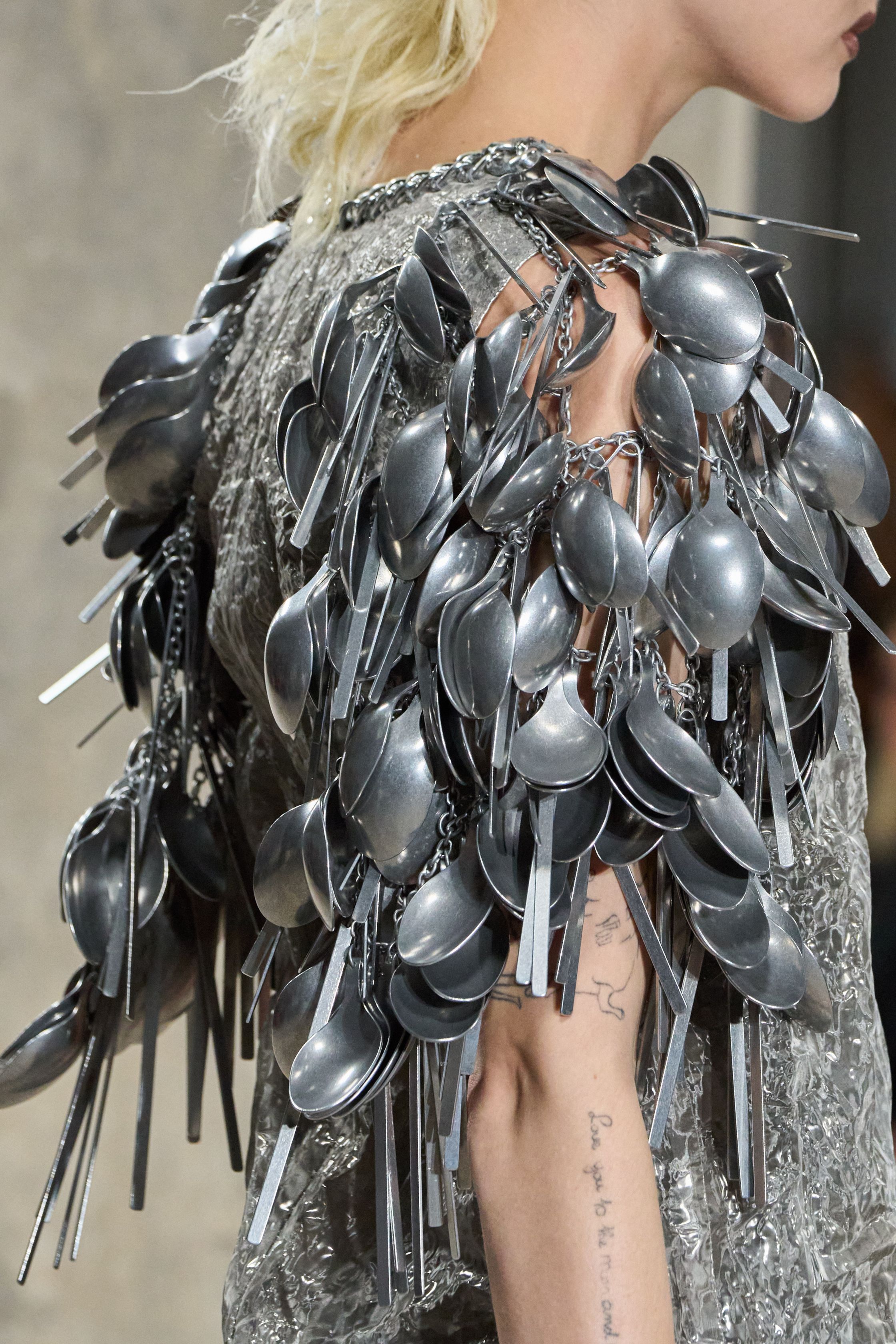 Чему нас научила Неделя моды в Париже. Главные тренды сезона весна-лето 2026 (фото 26)