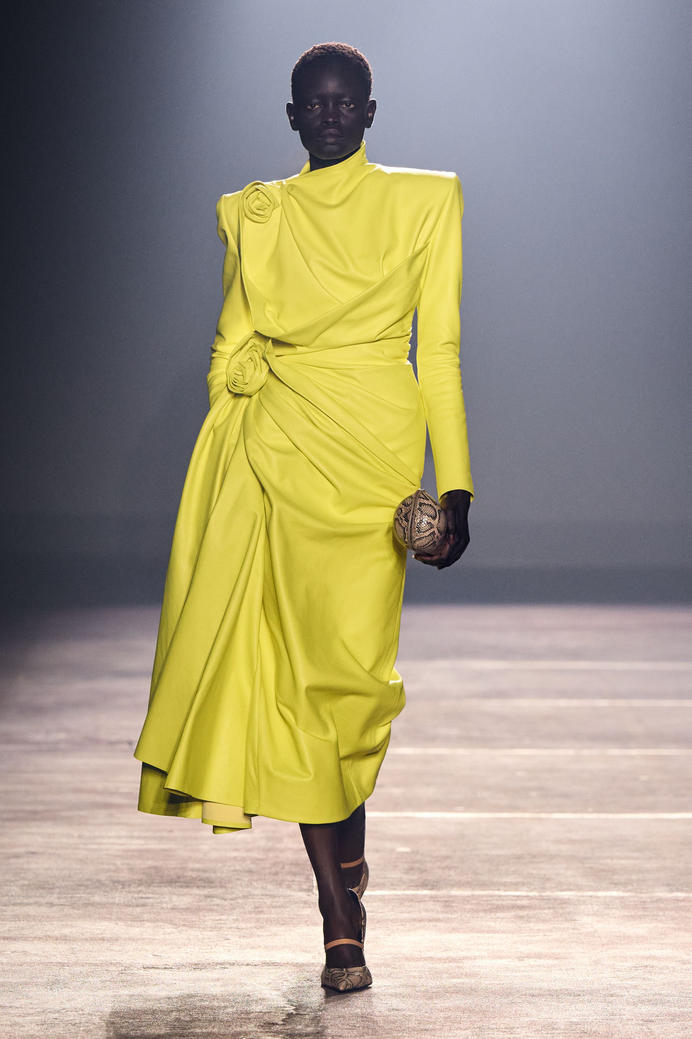 Чему нас научила Неделя моды в Париже. Главные тренды сезона весна-лето 2026 (фото 55)