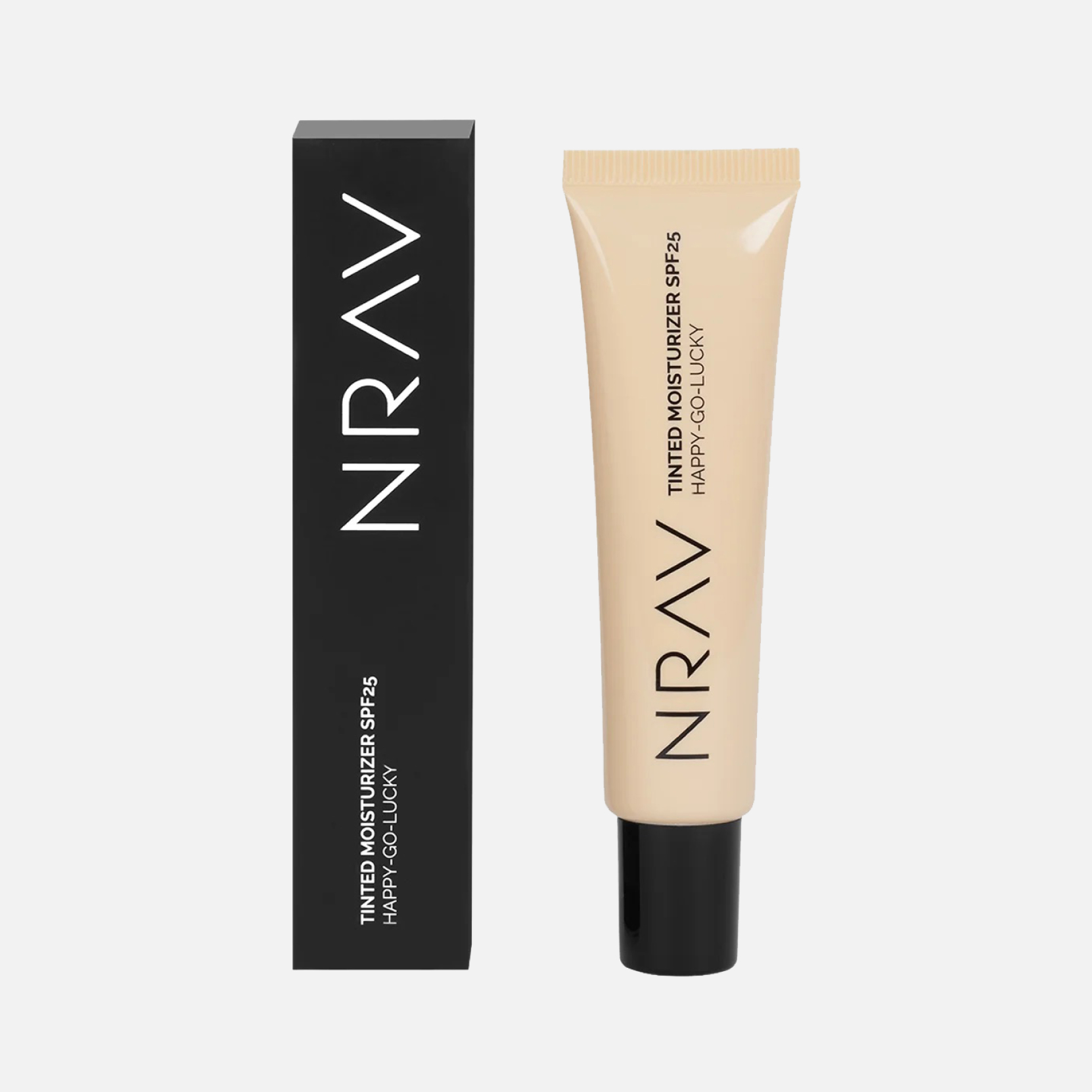 Для идеальной кожи: 20 тональных кремов и флюидов на осень (фото 10)