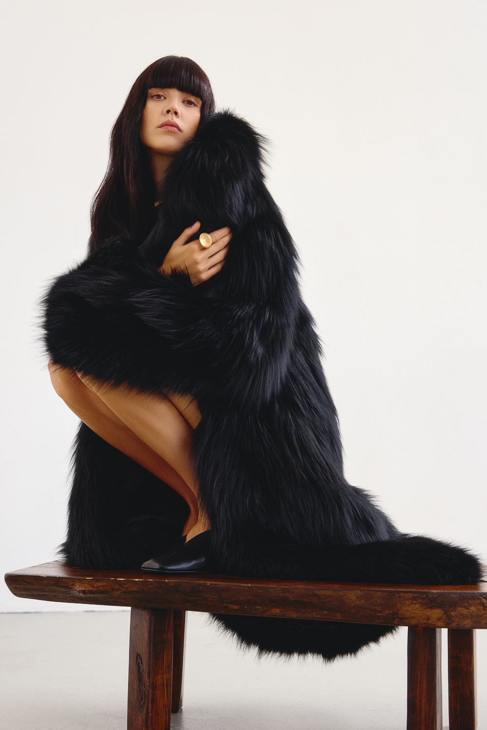 Анорак, бомбер, пончо и пальто без лацканов: 5 трендов верхней одежды с подиумов (фото 2)