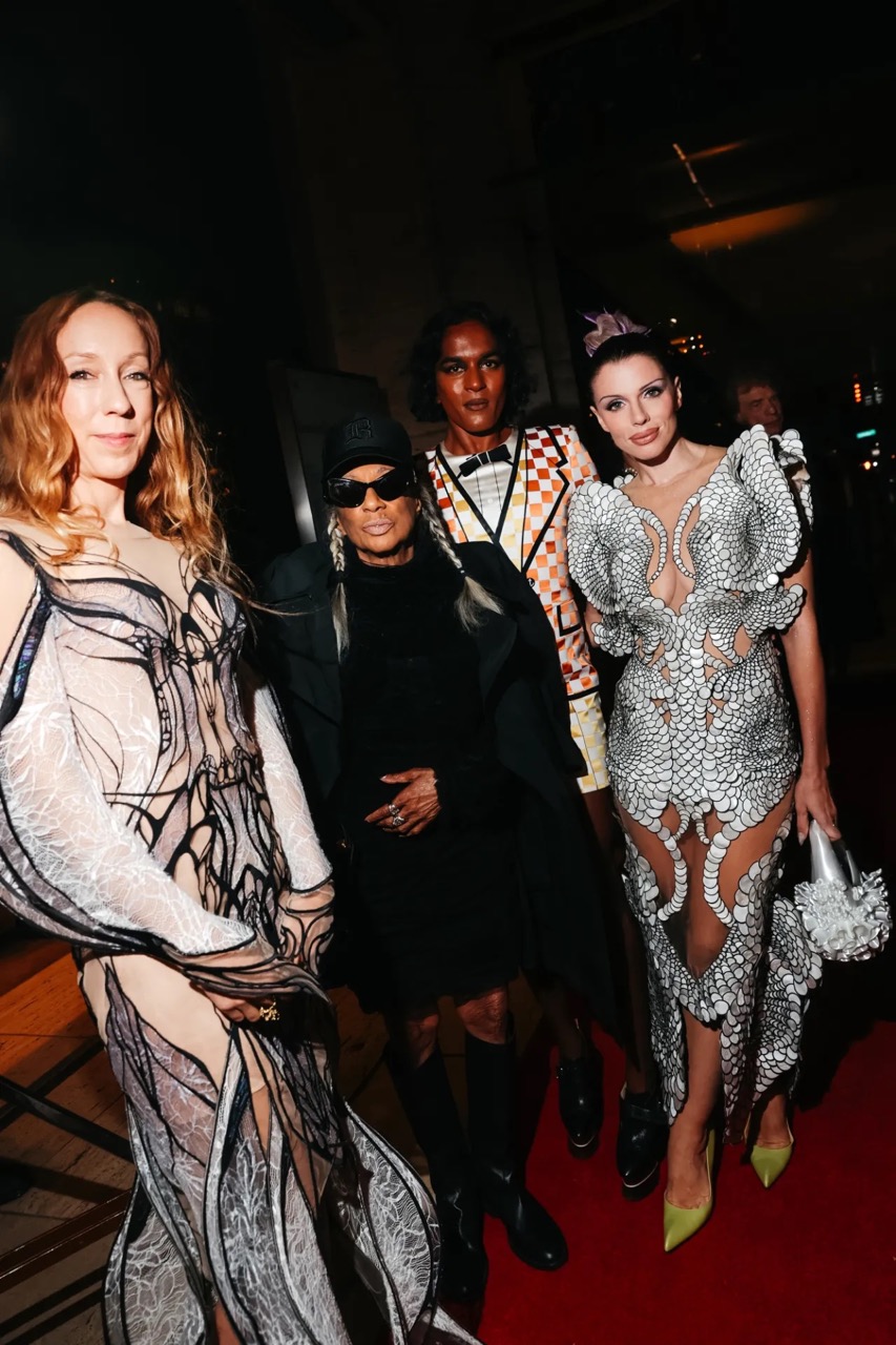 Сара Джессика Паркер посетила ежегодный гала-ужин Нью-Йоркского балета (фото 5)