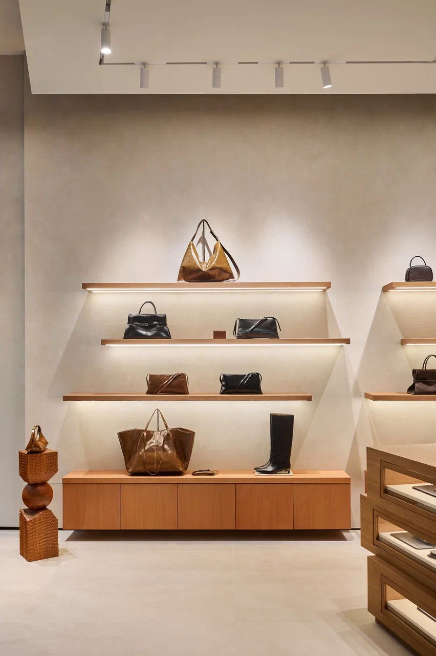 Самый большой магазин Askent открылся в Москве (фото 1)