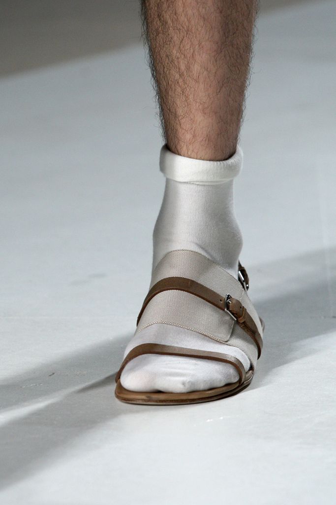 Юмор и сумки как объект желания. За что мы благодарны Вероник Нишанян в мужском Hermes (фото 44)