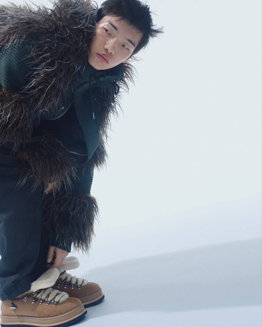 Бренды Ugg и Sacai выпустили коллаборацию (фото 5)