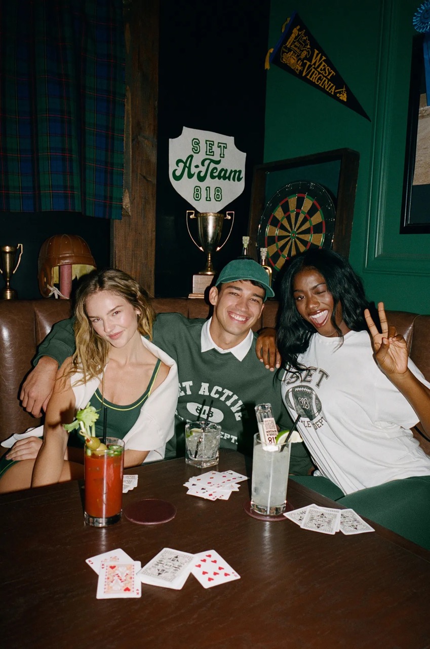 Бренд Set Active выпустил совместную коллекцию с маркой напитков Кендалл Дженнер (фото 1)