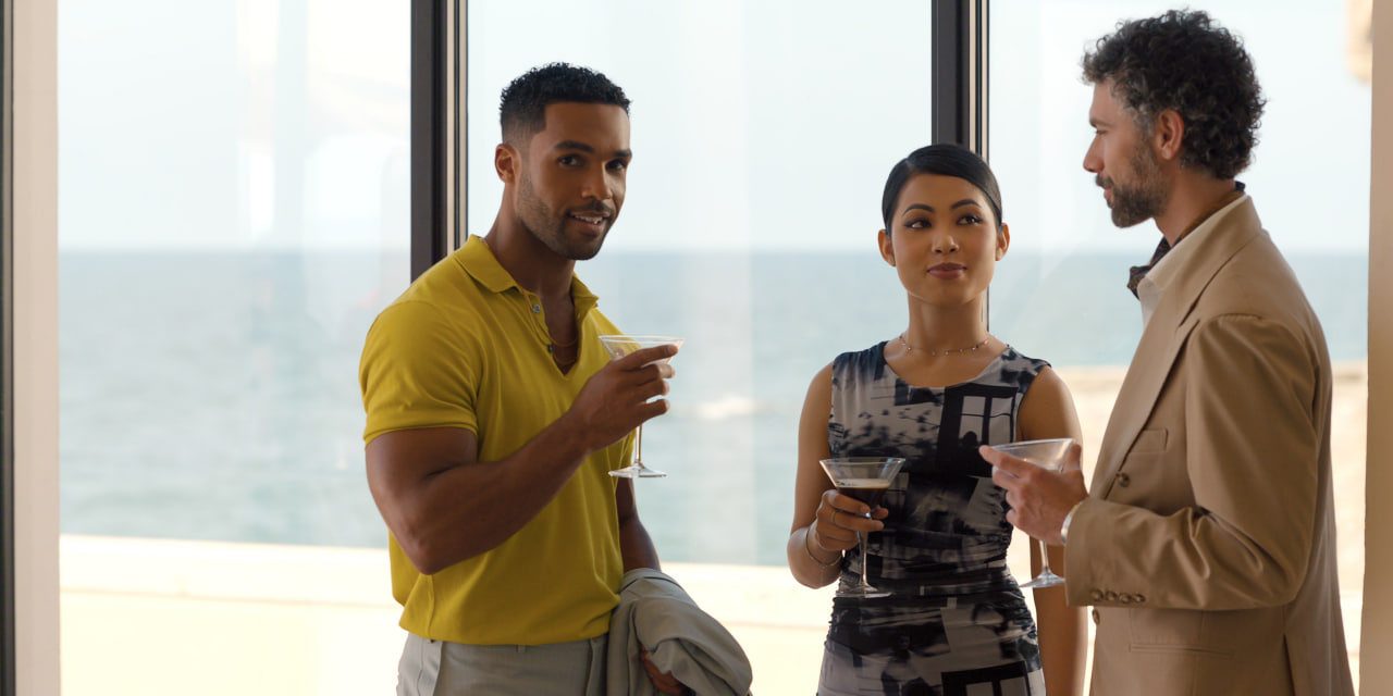 Netflix показал трейлер пятого сезона «Эмили в Париже» (фото 8)