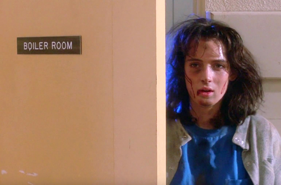 От «Битлджуса» до «Черного лебедя»: 10 фильмов, за которые мы любим Вайнону Райдер (фото 4)