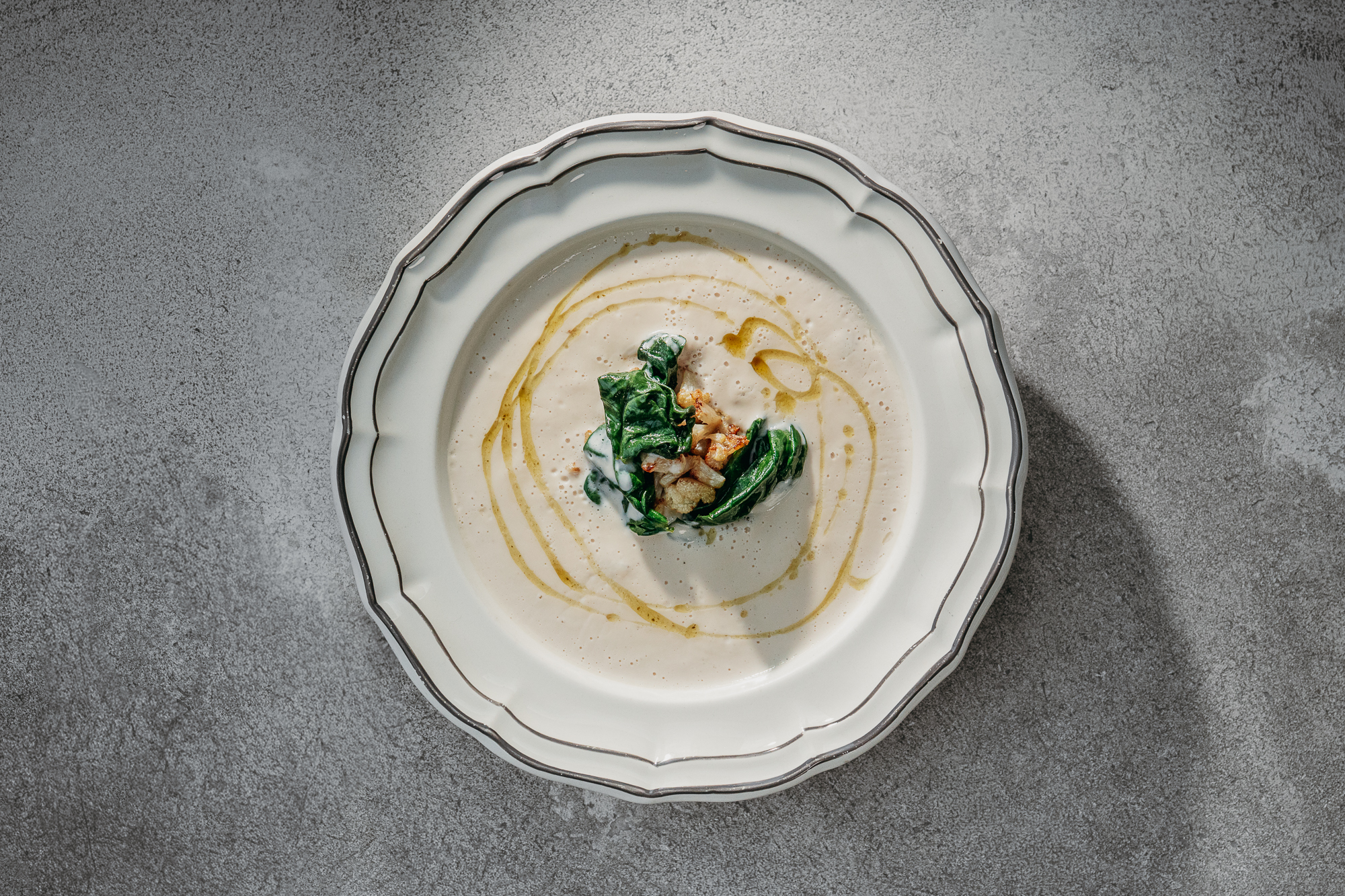 Новости ресторанов: гуакамоле с матчей, хлопья с шоколадом и креп-сюзетт (фото 6)