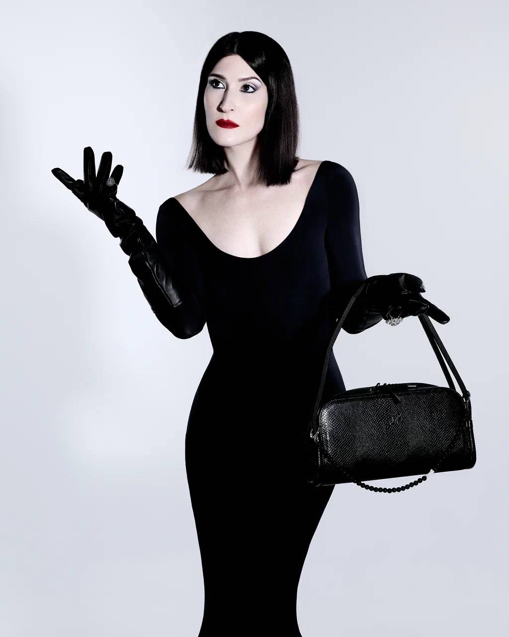 Саша Сулим снялась для хеллоуинской коллекции A Secret Knowledge (фото 3)