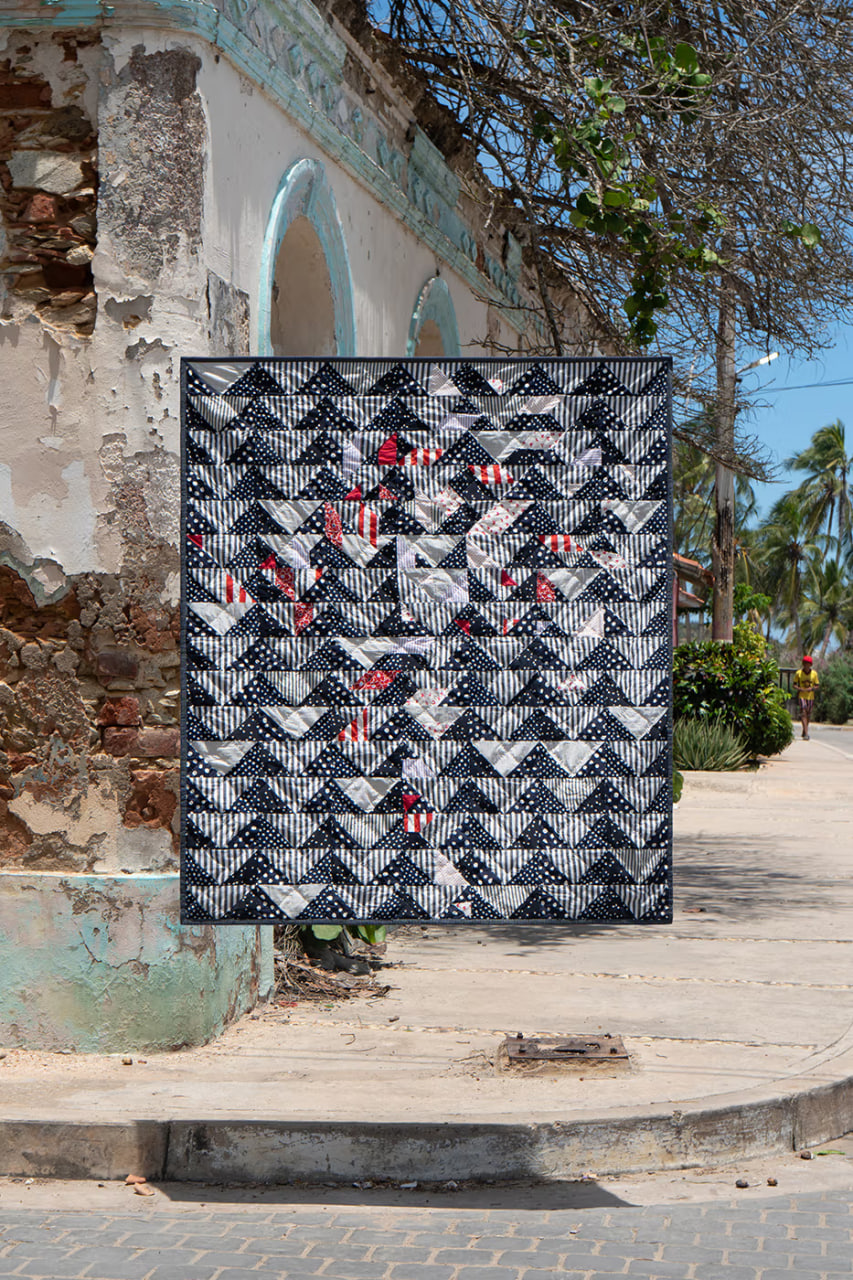 Бренд A.P.C. представил коллекцию стеганых одеял (фото 11)