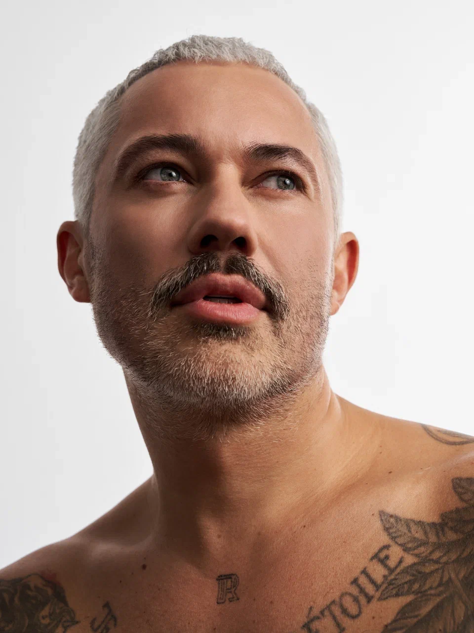 Рогов, Кафельникова и Карпуть снялись для салонов красоты Keep Looking (фото 4)