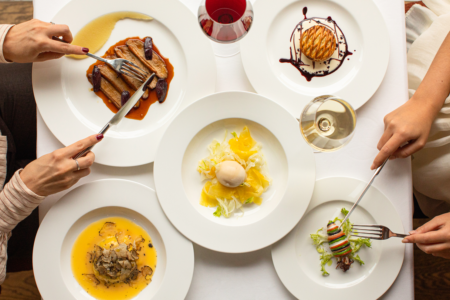 Новости ресторанов: тартар с эклером, равиоли с уткой и шоколадная колбаса (фото 9)