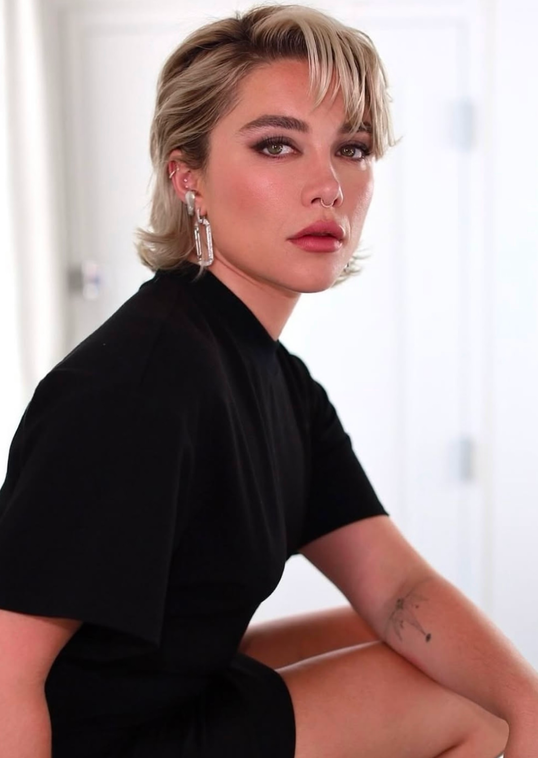 Самая актуальная стрижка на короткие волосы? Бикси, как у Тейлор Хилл (фото 5)