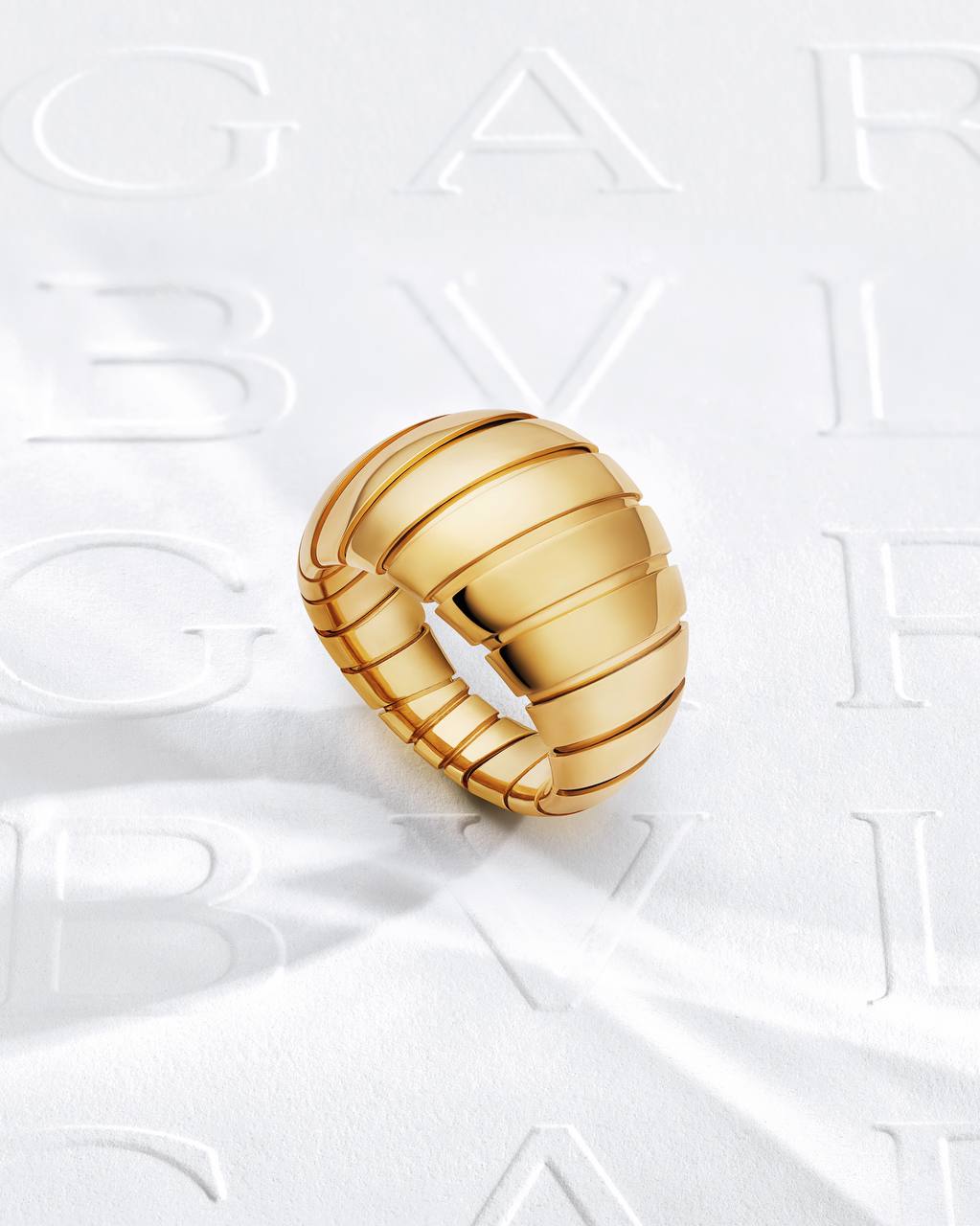 Bvlgari обновил коллекцию Tubogas новыми изделиями (фото 4)