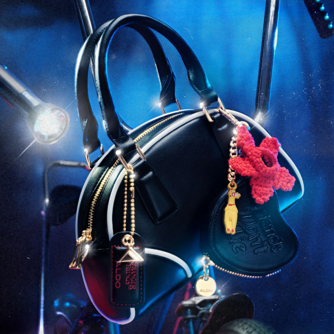 Бренд Aldo представил коллекцию в стиле сериала «Очень странные дела» (фото 5)