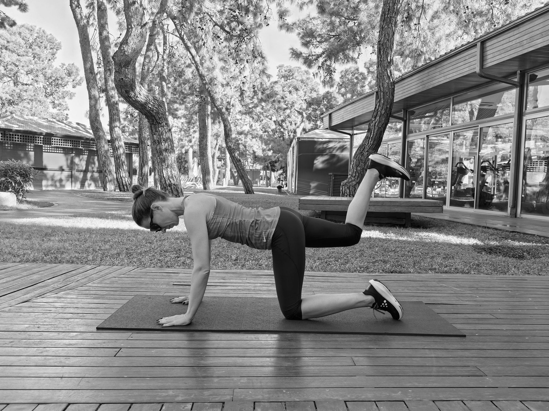 Какая тренировка поможет от усталости в ногах? Показывает эксперт (фото 7)