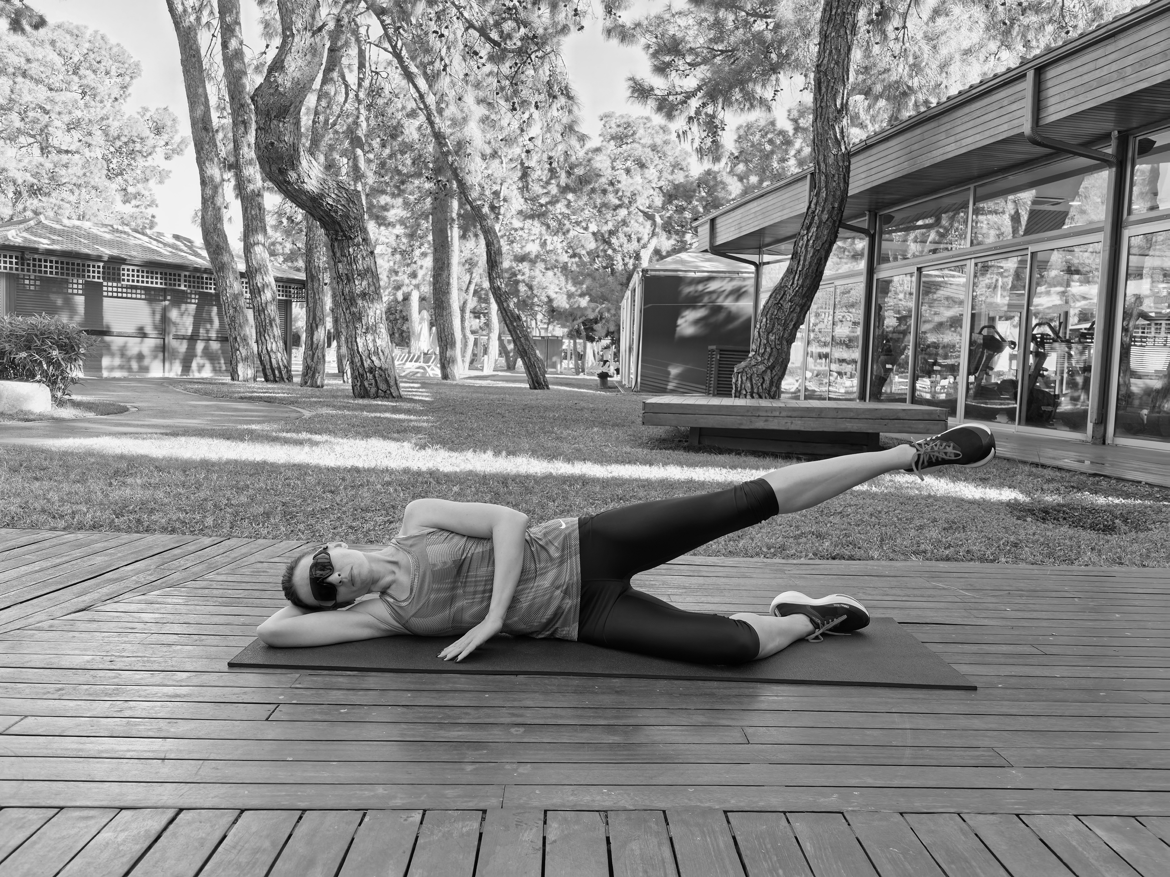 Какая тренировка поможет от усталости в ногах? Показывает эксперт (фото 6)