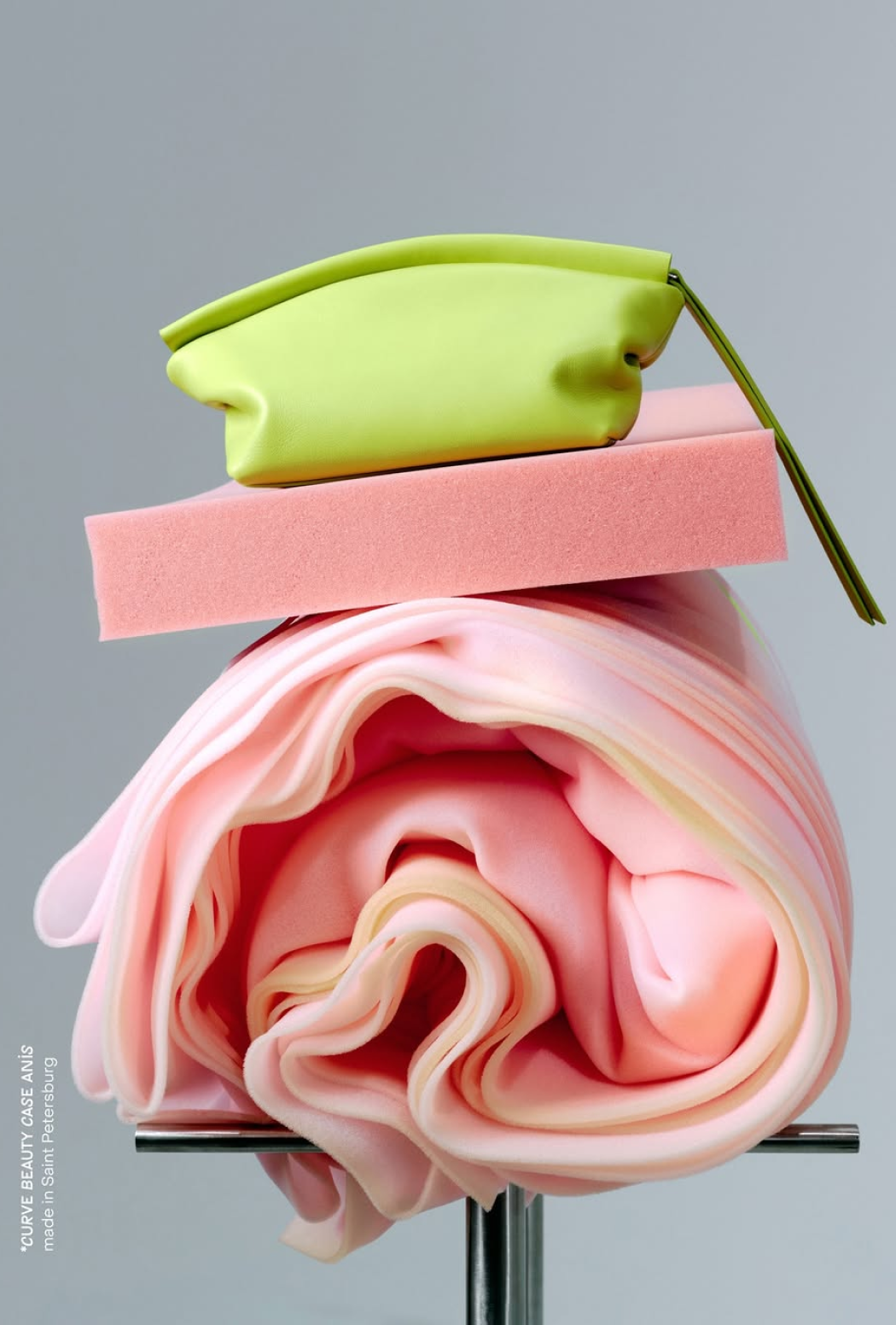 Модные и функциональные: 12 косметичек от локальных брендов себе и в подарок (фото 8)