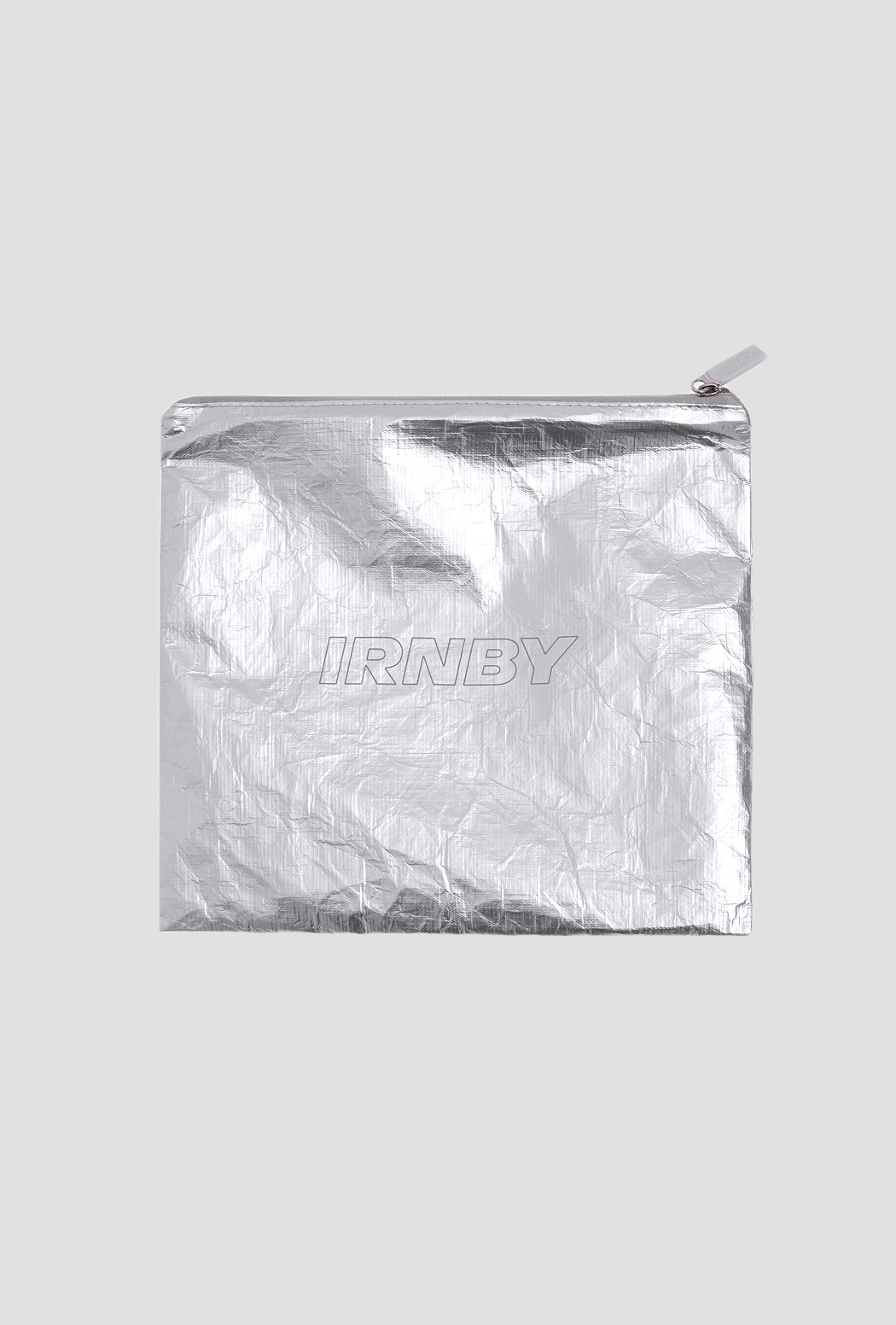 Модные и функциональные: 12 косметичек от локальных брендов себе и в подарок (фото 4)