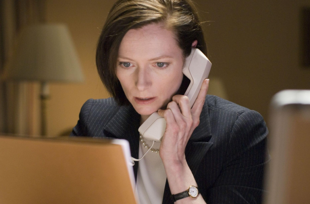 От «Орландо» до «Комнаты по соседству»: 7 фильмов с Тильдой Суинтон, которые нужно увидеть (фото 5)