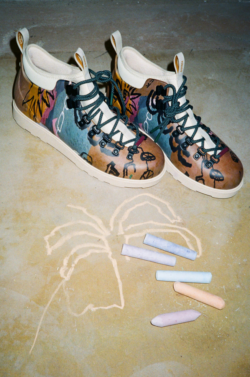 Бренд Hikes и художник Илья Кутобой выпустили коллаборацию (фото 5)