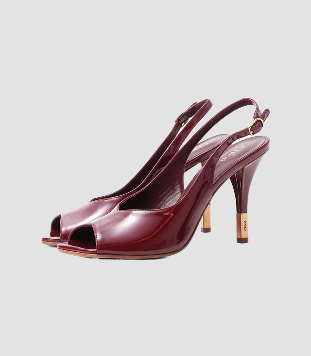 Шкурки, палантины и гиперобъемные шубы: как и с чем носить мех зимой 2025 (фото 6)