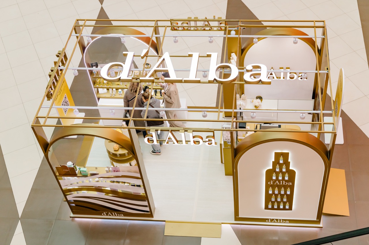 В Петербурге открылся поп-ап бренда d’Alba (фото 1)