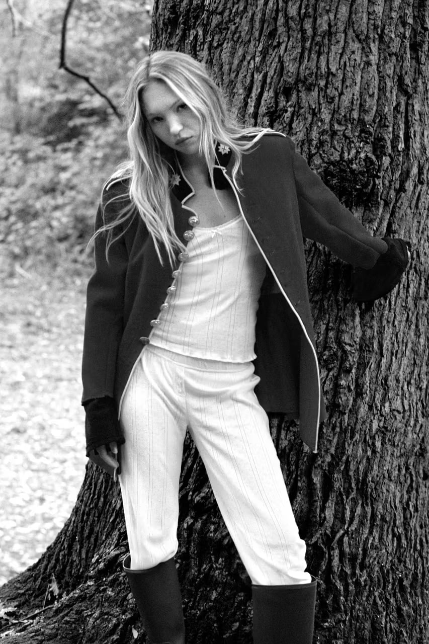 Лила Мосс снялась в праздничной кампании Cou Cou Intimates (фото 4)