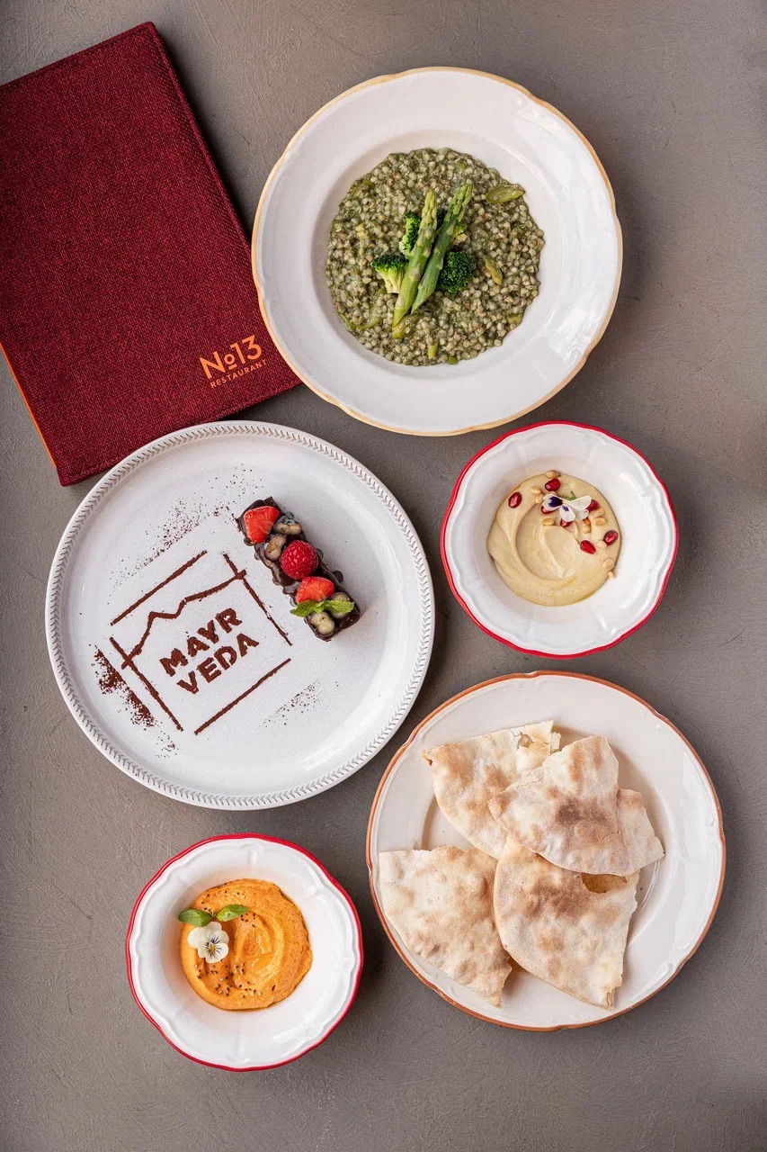 Новости ресторанов: роти с угрем, фрегола со спаржей и тартар с черемшой (фото 18)