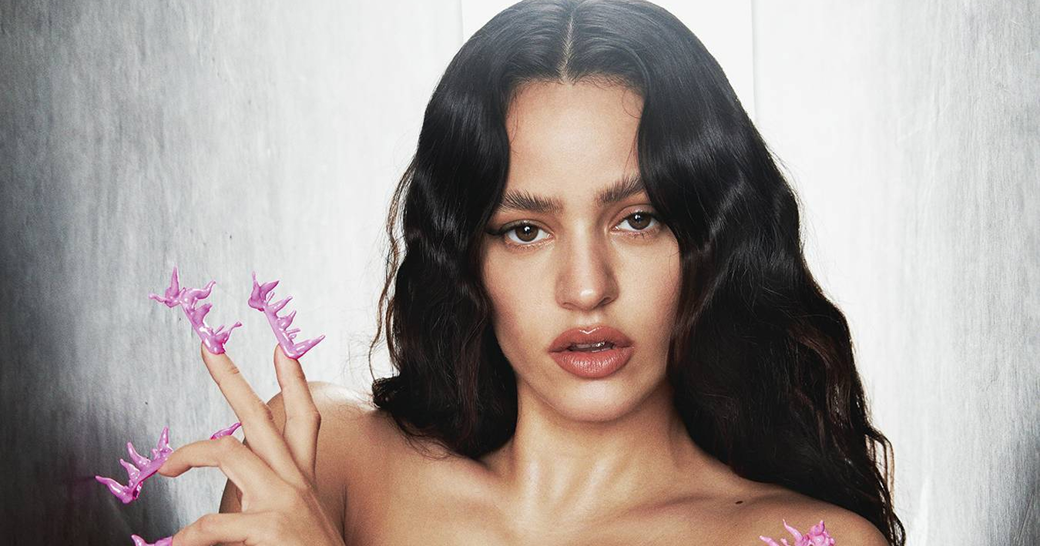 Розалия впервые попала в топ-10 Billboard (фото 1)