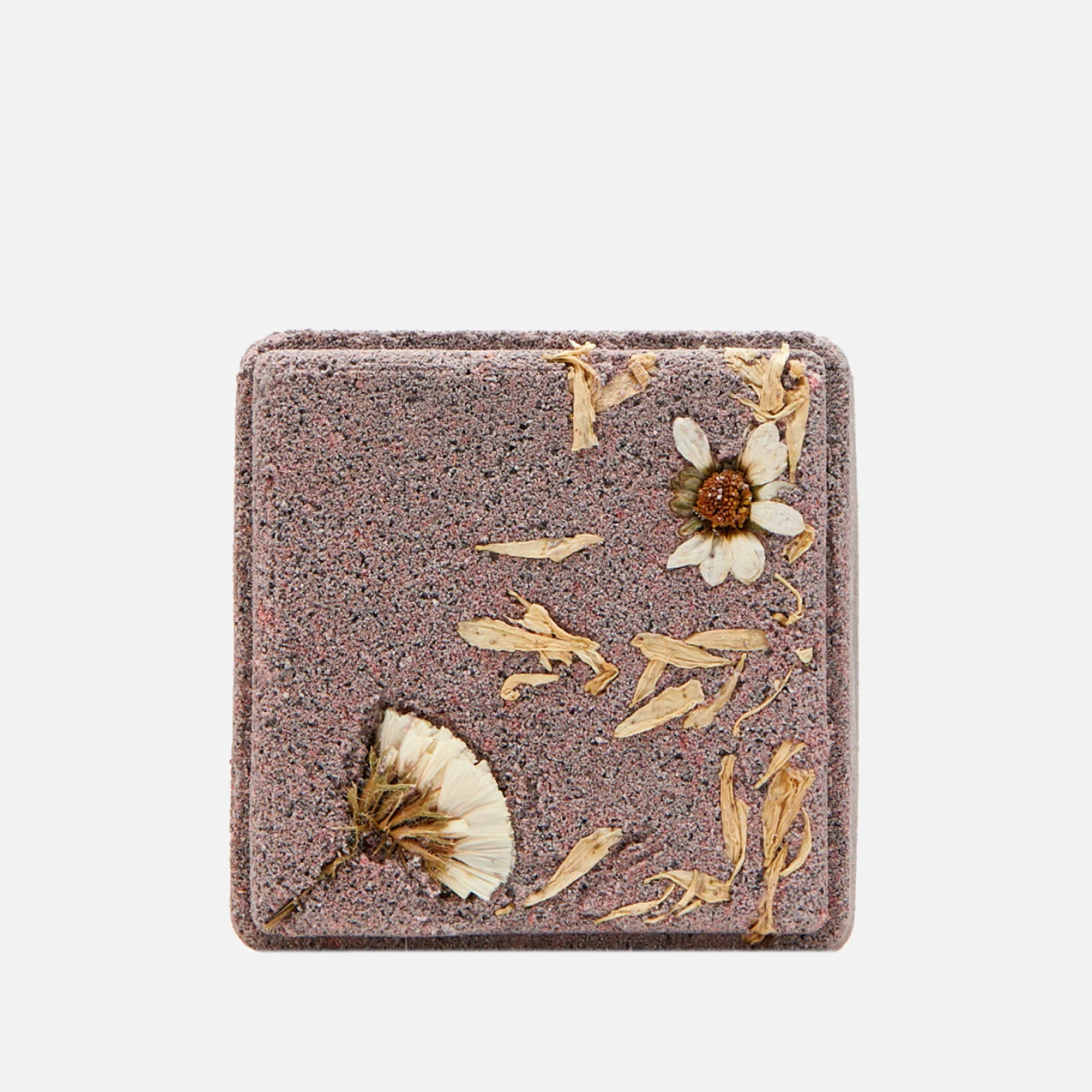 Для перезагрузки вечером: бомбочки, соли и пены для ванны (фото 20)