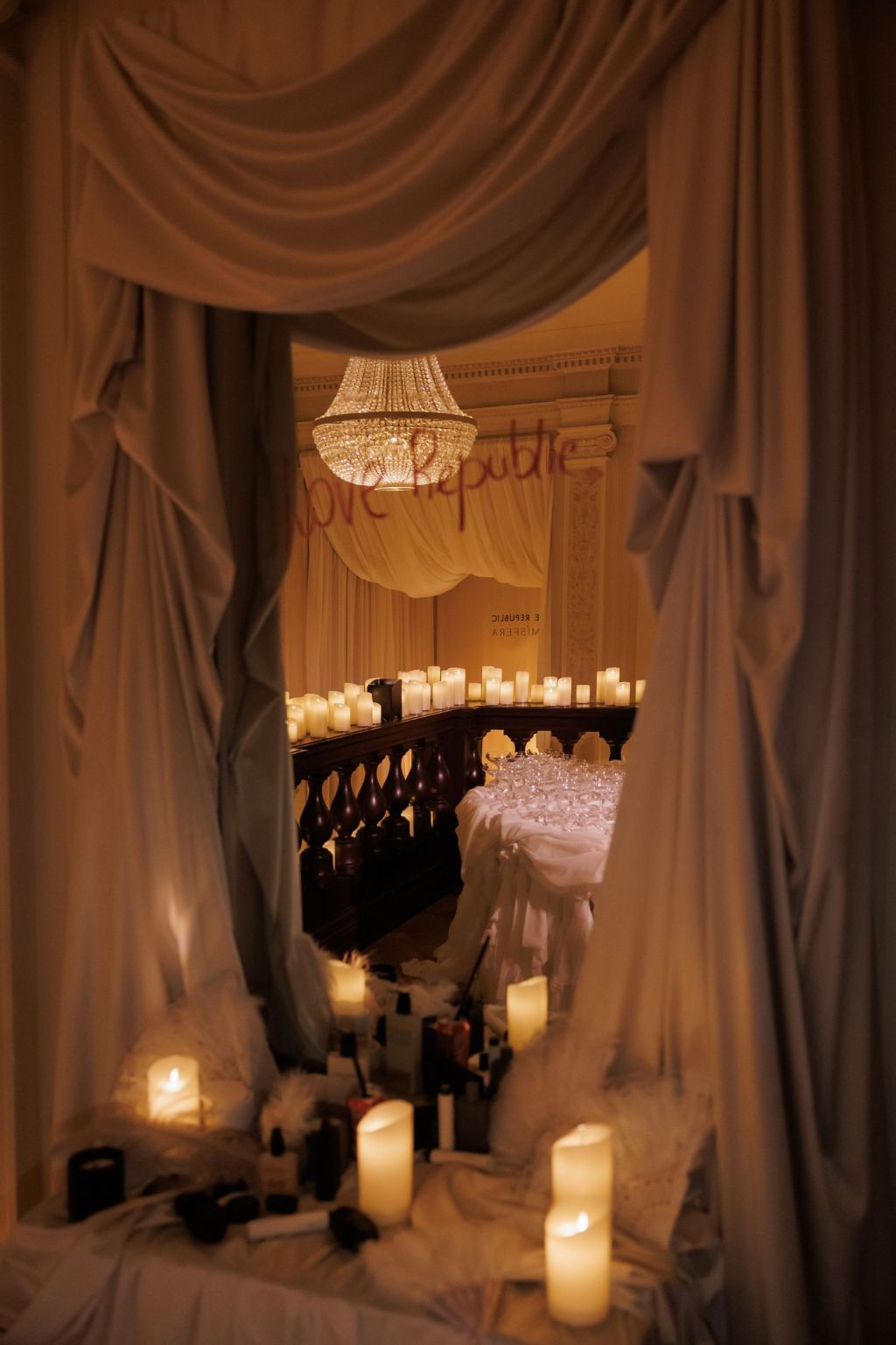 Love Republic и Lumisfera анонсируют новогоднюю коллаборацию (фото 4)