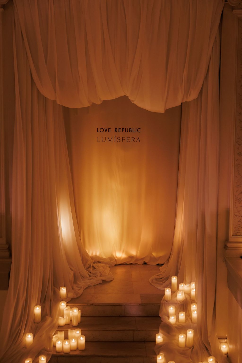 Love Republic и Lumisfera анонсируют новогоднюю коллаборацию (фото 3)