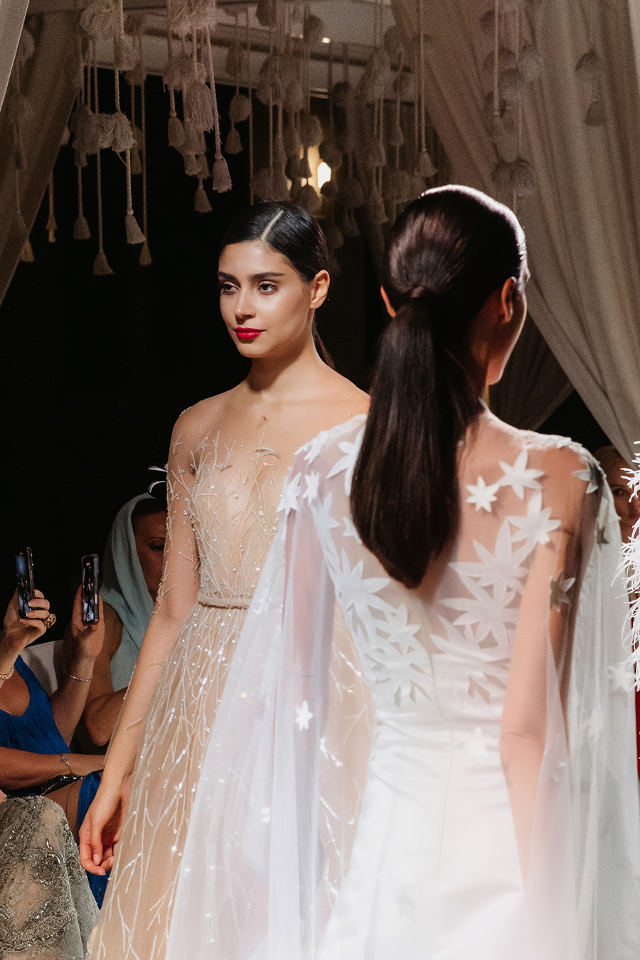 Yanina Couture провел показ знаковых кутюрных образов в Дубае (фото 3)