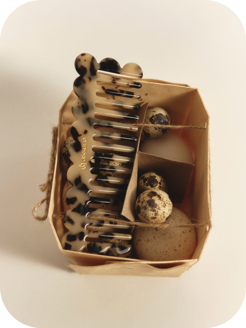 Hairmates, Assoro, Ampy и еще пять локальных брендов, которые выпускают гребни и расчески (фото 5)